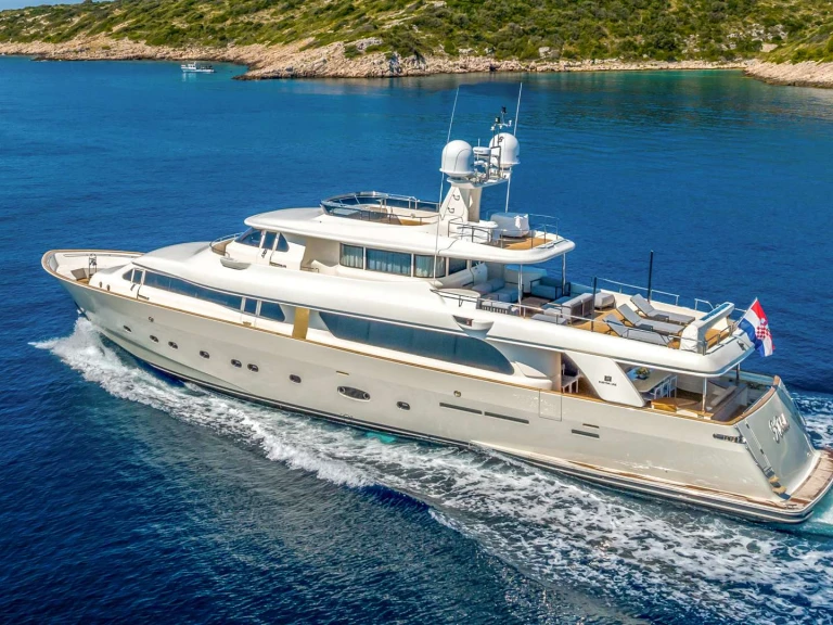 Noleggio a Spalato – Ferretti KLOBUK su SamBoat