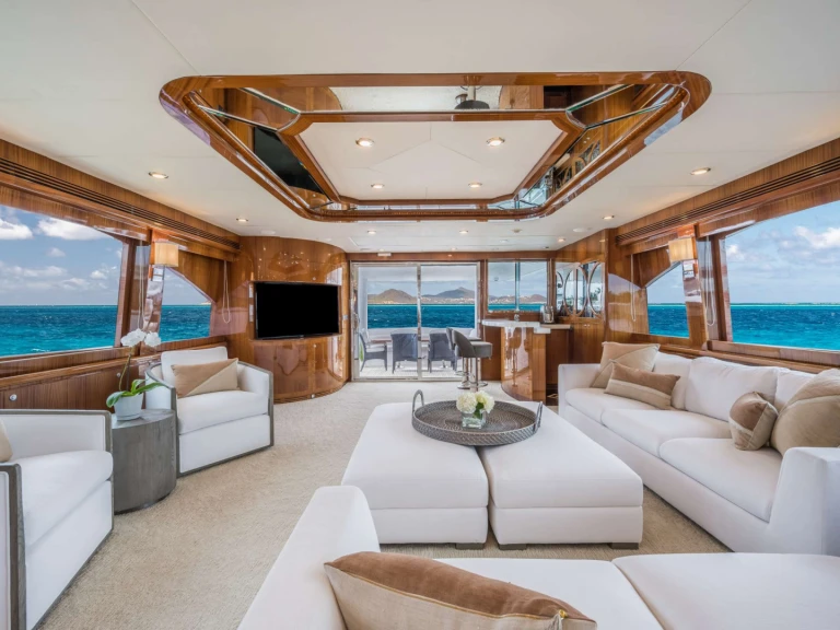 Noleggio Yacht di lusso Hargrave con patente nautica