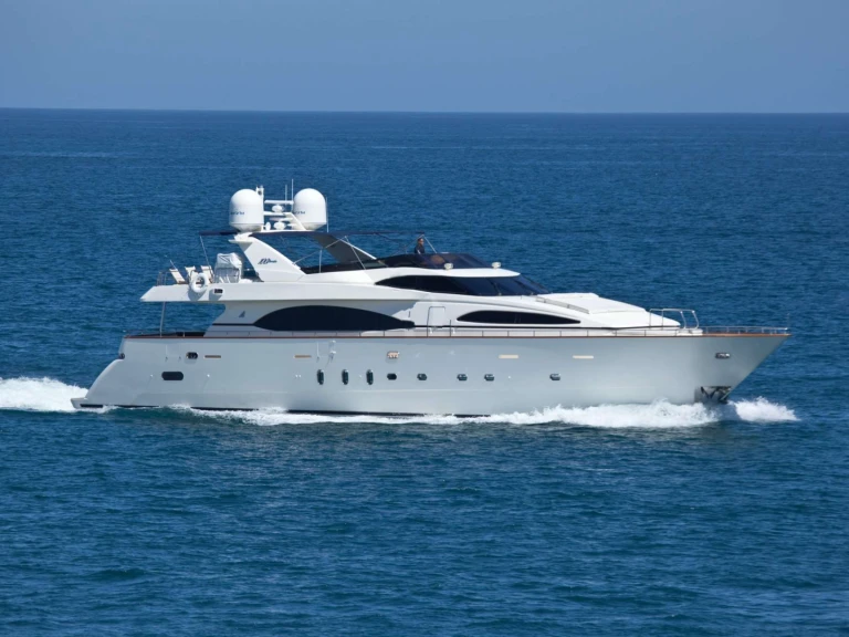 Yacht di lusso a noleggio a La Paz al miglior prezzo