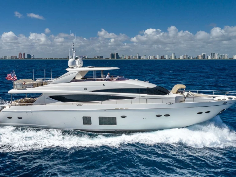 Noleggio Yacht di lusso a Port Jefferson – Princess, UK NO CURFEW