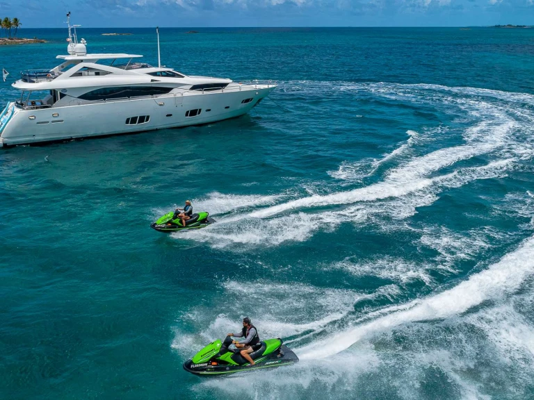 Noleggio barche Sunseeker EMRYS a Nassau su Samboat