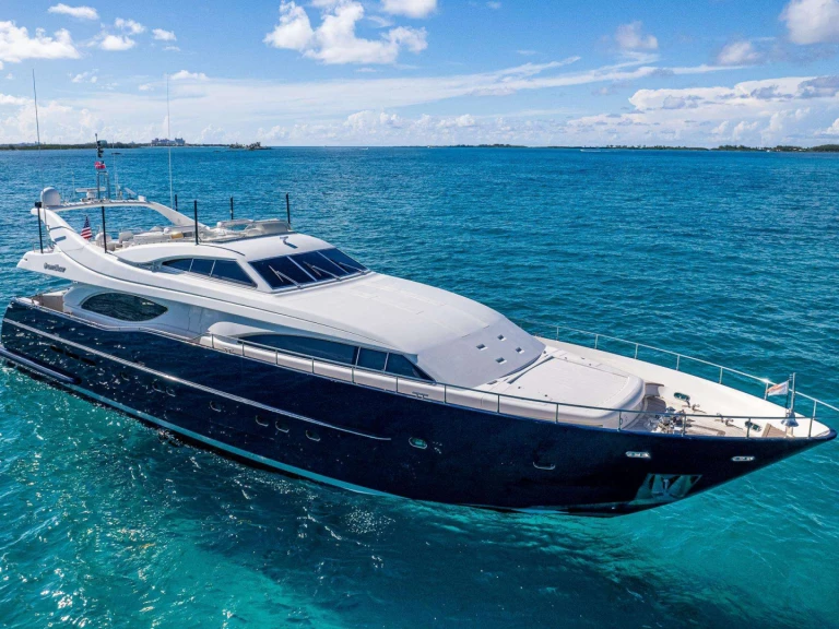 Yacht di lusso a noleggio a New York (Citta) al miglior prezzo