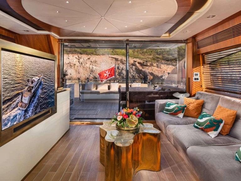 Sunseeker BLADE 6 da affittare a  Atene