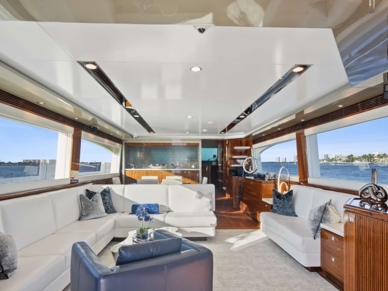 Noleggio barche Jupiter economico PILOT LOUNGE