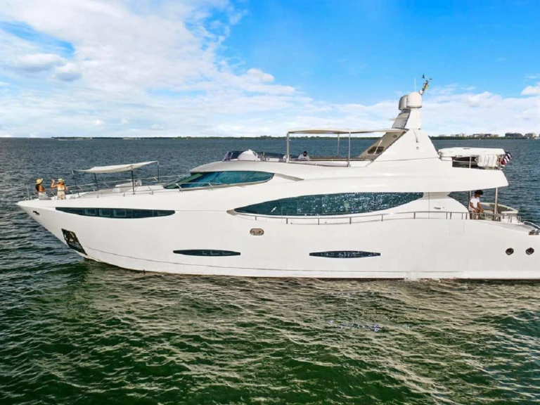 Noleggio Yacht di lusso a Bahamas – Custom 90' Custom Build