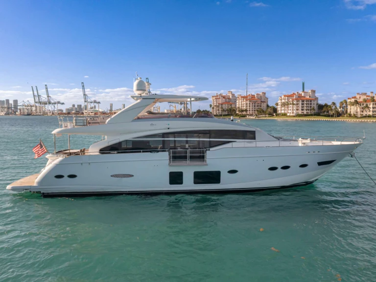 Princess, UK Freedom da affittare a  Miami Beach