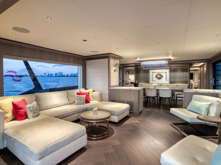 Noleggio Yacht di lusso Sirena con patente nautica