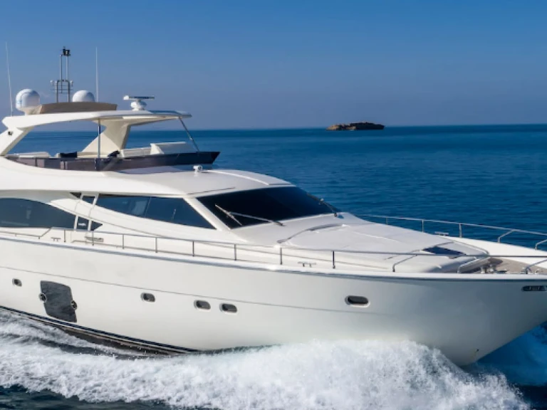 Noleggio Yacht di lusso a Costa Azzurra – Canados TIME OUT TOGETHER