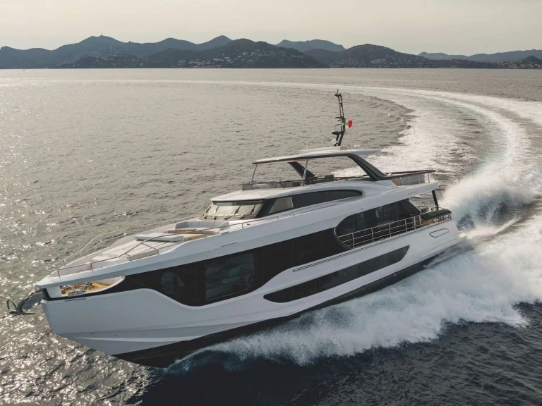 Noleggio Yacht di lusso a Podstrana – Azimut First Horizon