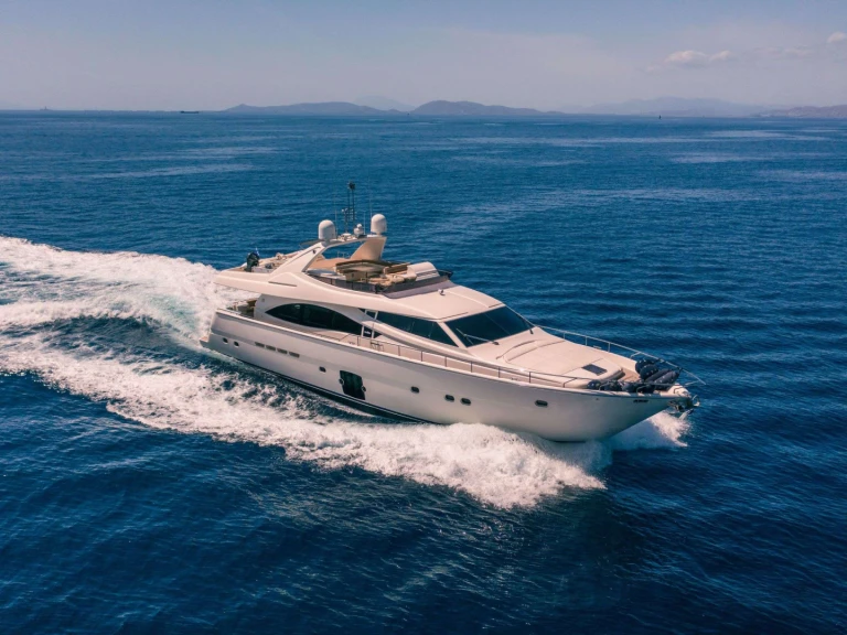 Noleggio Yacht di lusso con o senza skipper Ferretti a Atene