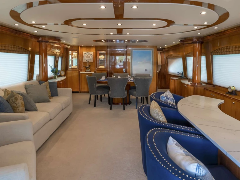 Noleggio Yacht di lusso a New England – Hatteras GALLOPIN
