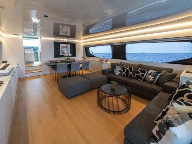 Noleggio Yacht di lusso con o senza skipper Posillipo a Atene