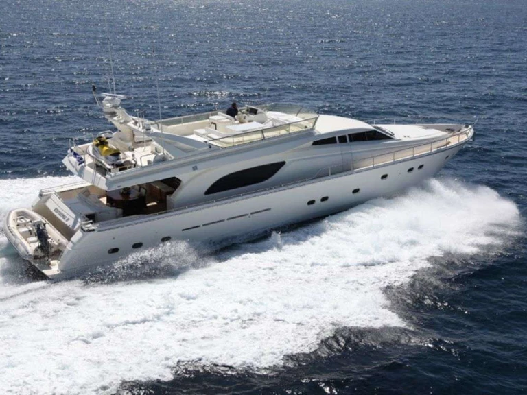 Yacht di lusso a noleggio a Corfù al miglior prezzo
