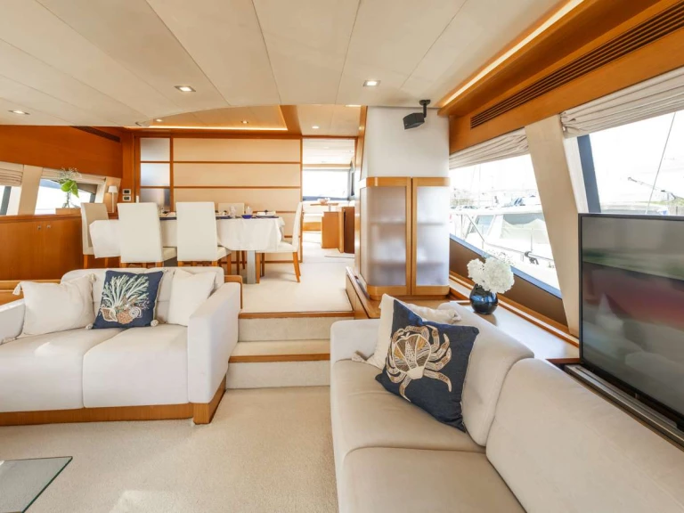 Noleggio barche Ferretti IRENE a Atene su Samboat