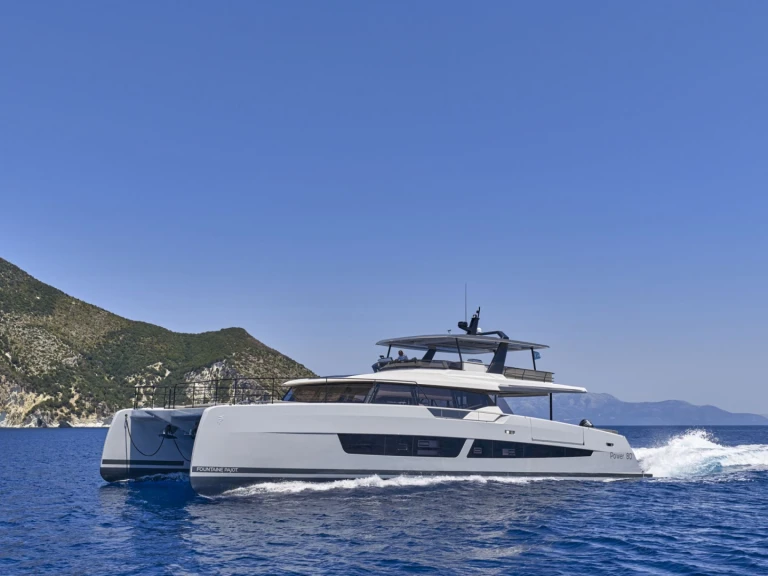 Noleggiare una Fountaine Pajot CHRISTAL MIO 80  a Atene