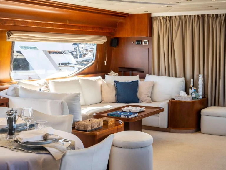 Noleggio a Atene – Posillipo STRESS NEGATIVE  su SamBoat
