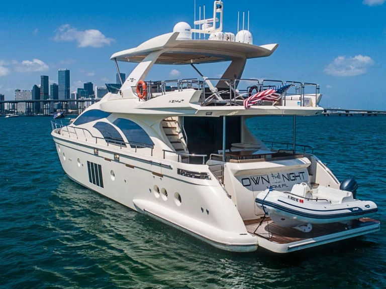Noleggiare una Azimut OWN THE NIGHT a Miami