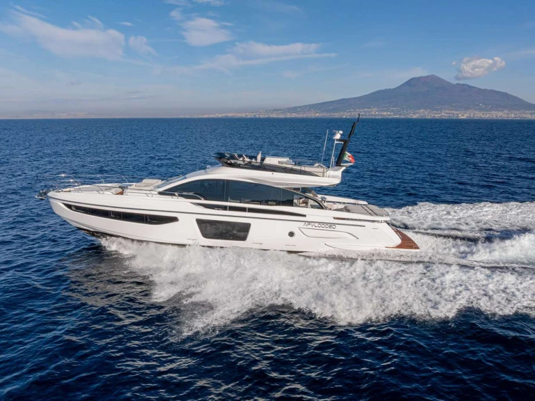 Azimut ALE II da affittare a  Castellammare di Stabia