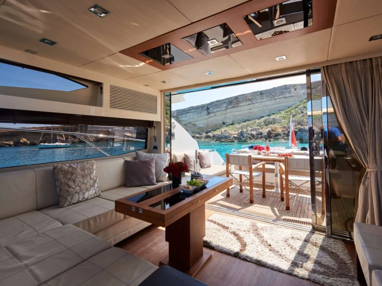 Noleggio a Valletta – Sunseeker Vellamo su SamBoat