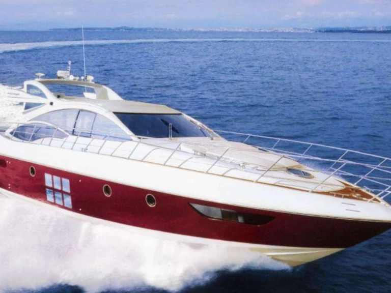 Yacht di lusso a noleggio a Bahamas al miglior prezzo