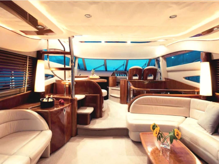 Noleggio barche Isole Ionie economico PRINCESS 61