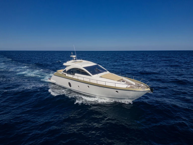 Yacht di lusso a noleggio a Palermo al miglior prezzo