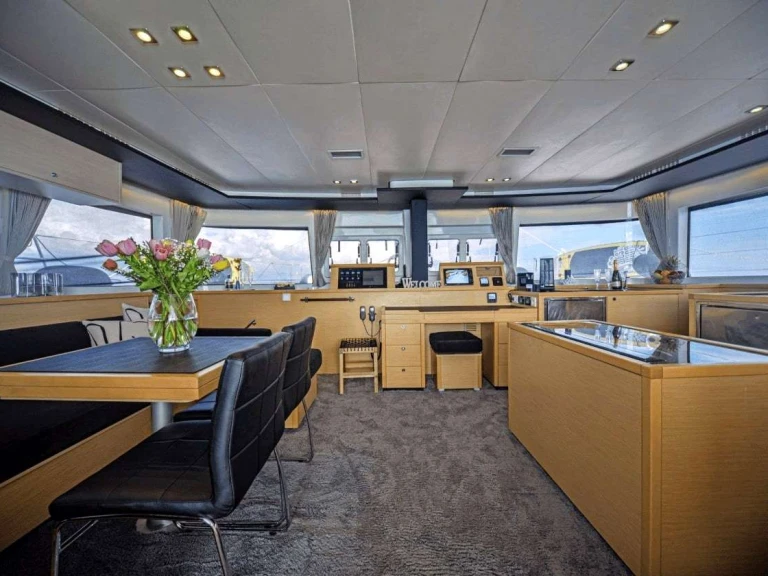 Noleggio Yacht di lusso Lagoon con patente nautica