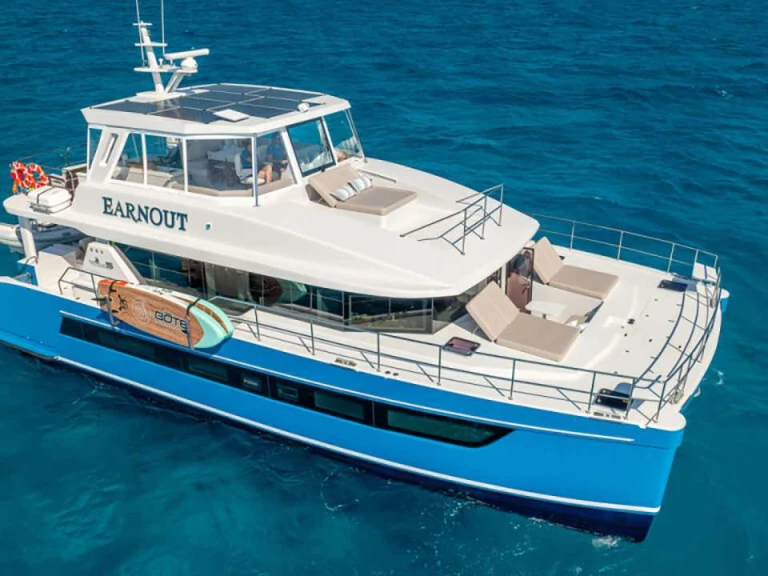 Noleggio Yacht di lusso Two Oceans con patente nautica
