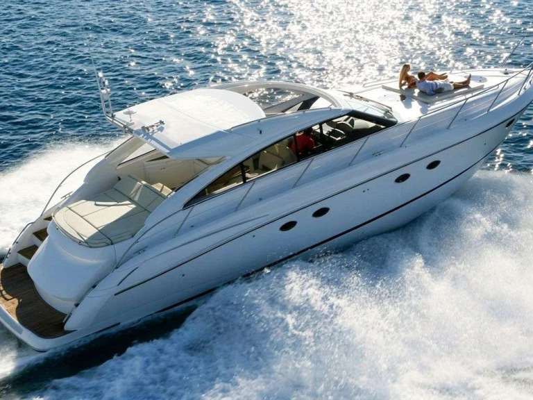 Noleggio Yacht di lusso a Freeport – Princess Viking Searenity