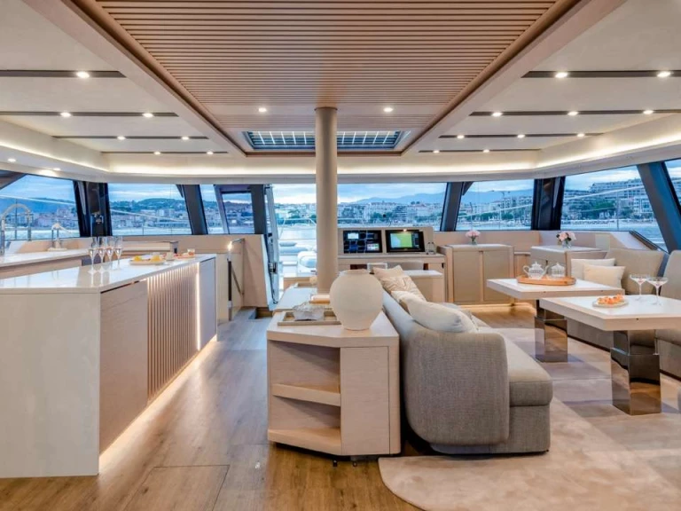 Noleggio Yacht di lusso a Caraibi – Fountaine Pajot Thira 80