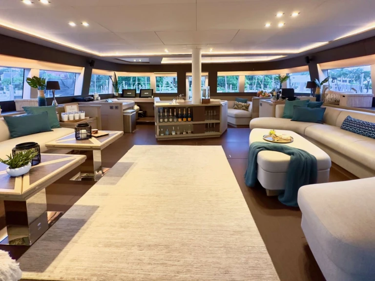 Noleggio Yacht di lusso Lagoon con patente nautica