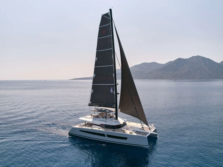 Noleggiare una Fountaine Pajot ALEXANDRA II a Il Pireo