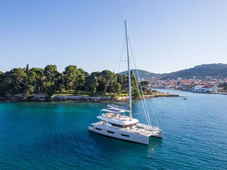 Noleggio Yacht di lusso con o senza skipper Lagoon a Spalato