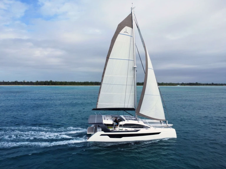 Xquisite Yachts Flying Whale da affittare a  Bahamas