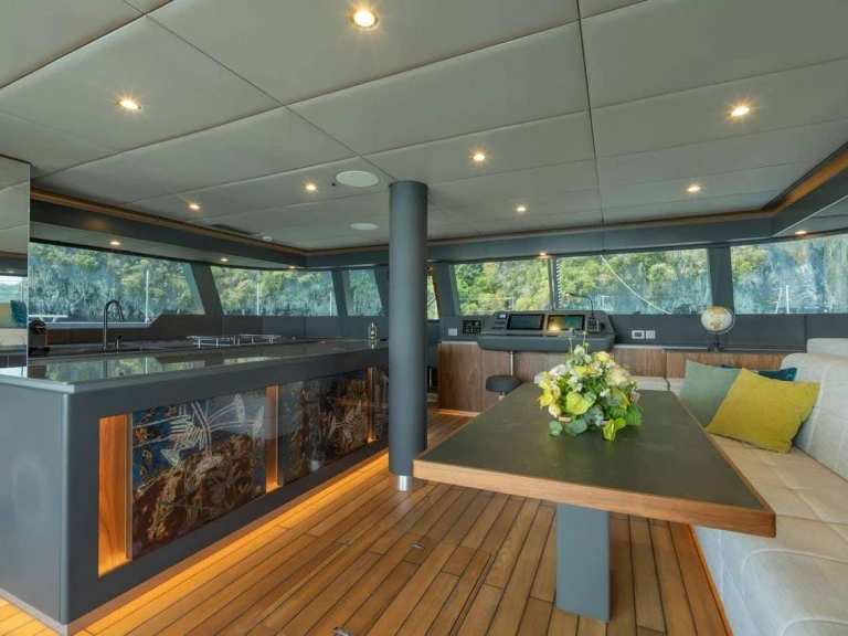 Noleggio barche Sunreef E-motion a Phuket (City) su Samboat