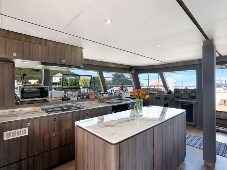 Noleggio Yacht di lusso HeySea con patente nautica