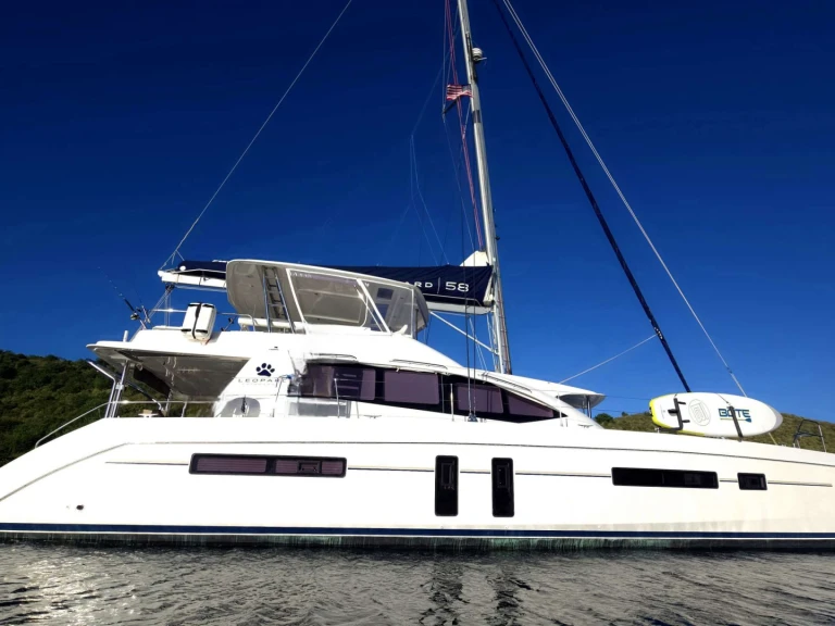 Noleggio Yacht di lusso Leopard con patente nautica