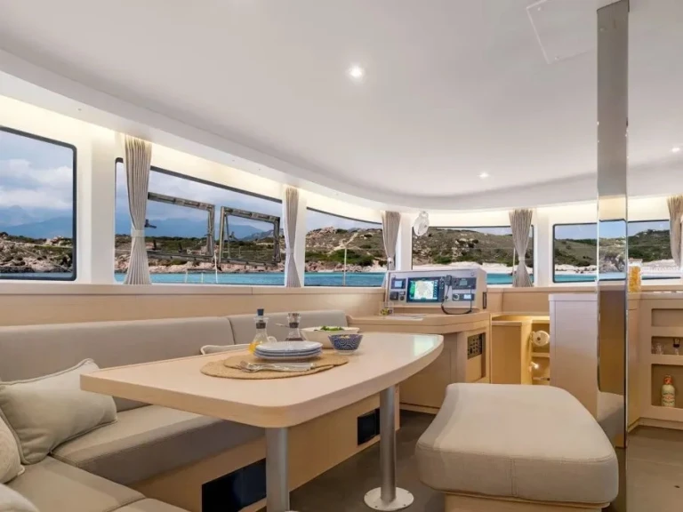 Noleggio Catamarano a Seget Donji – Lagoon Lagoon 42