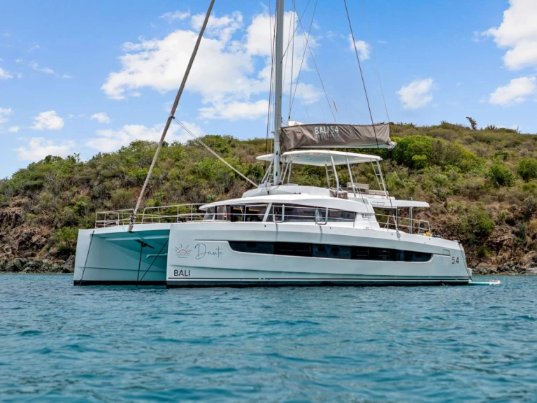 Noleggio Yacht di lusso Bali con patente nautica