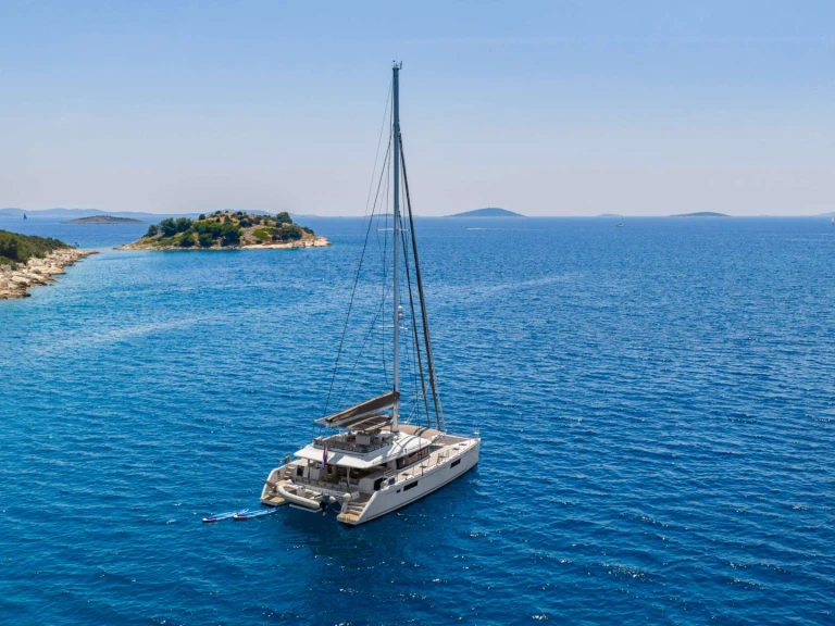 Noleggio Yacht di lusso a Croazia – Lagoon Cool Breeze 