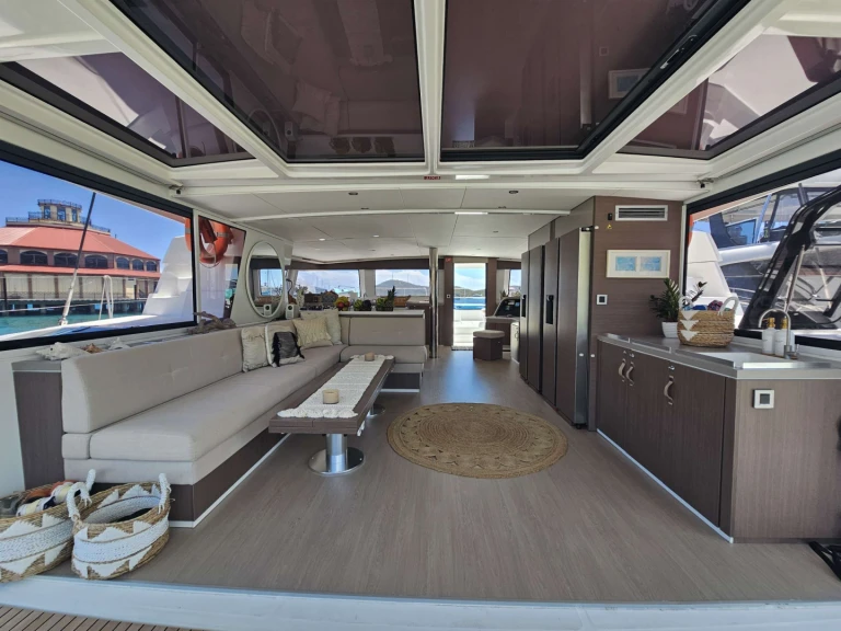 Noleggio barche Bali CRYSTAL DREAMS a Isole Vergini Britanniche su Samboat