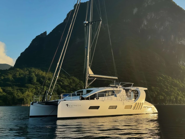 Noleggiare una Xquisite Yachts SV Valhalla a Freeport