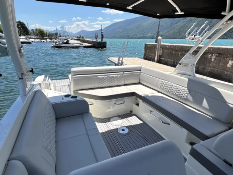 Noleggio a Le Bourget-du-Lac – Sea Ray Sea Ray SDX 270 su SamBoat