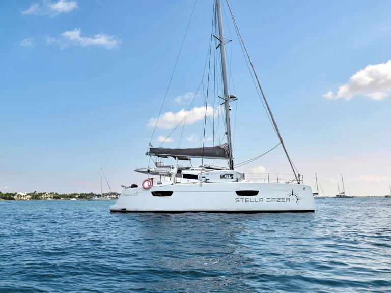 Yacht di lusso a noleggio a Nassau al miglior prezzo