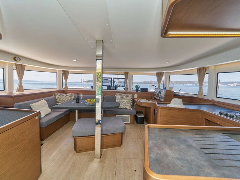 Noleggio Yacht di lusso Lagoon con patente nautica