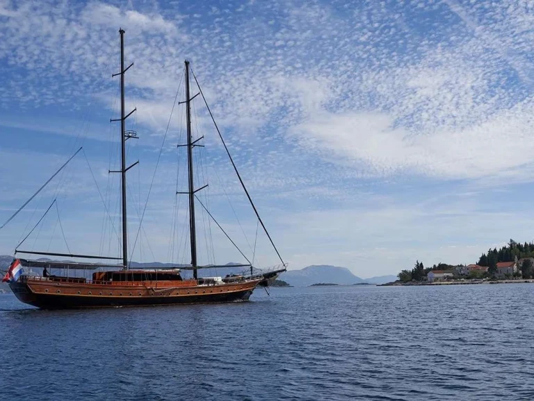 Custom STELLA MARIS da affittare a  Spalato