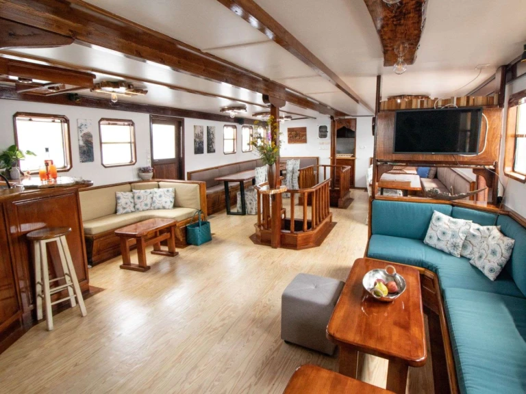 Noleggio barche Custom Gulet-Motor Sailor Aegeotissa II a Lefkada (Isola) su Samboat