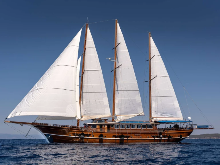 Noleggio Yacht di lusso a Il Pireo – Custom Gulet-Motor Sailor THALASSA