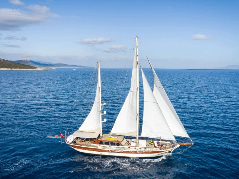 Noleggiare una Custom Estrella De Mar a Bodrum