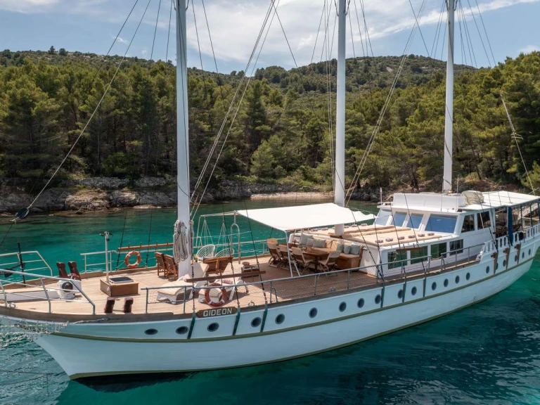 Noleggio barche Custom Gideon a Spalato su Samboat